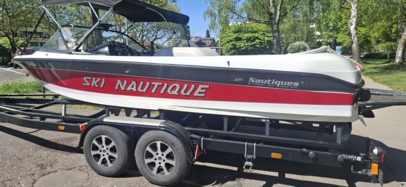 Correct Craft Ski Nautiqe