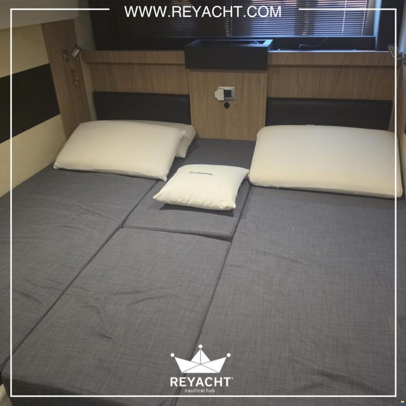 Cranchi M44 HT
