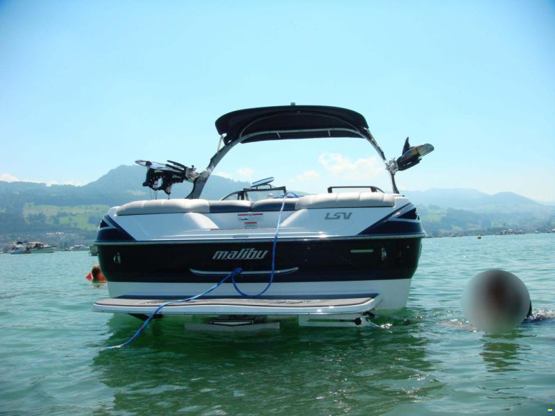 Malibu | LSV23 | Noir - Blanc