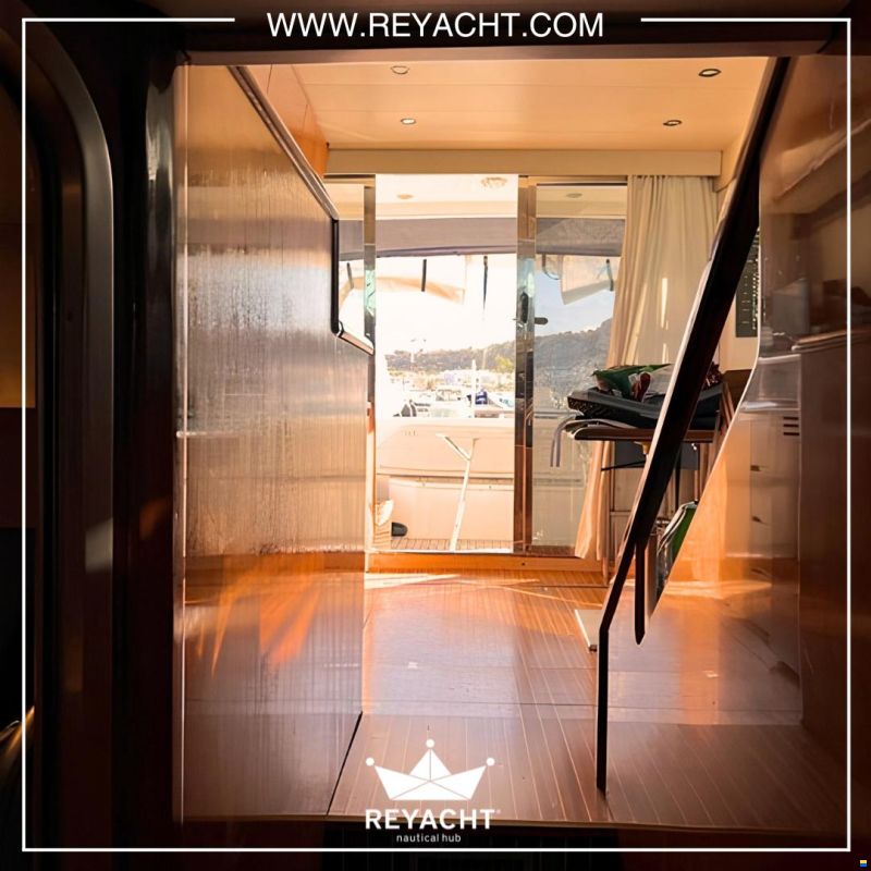 Azimut 37 Fly