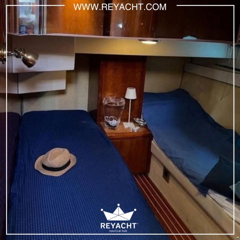 Azimut 37 Fly