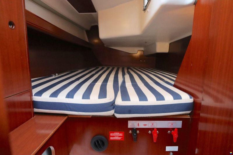 Beneteau First 36.7 Performance uitvoering