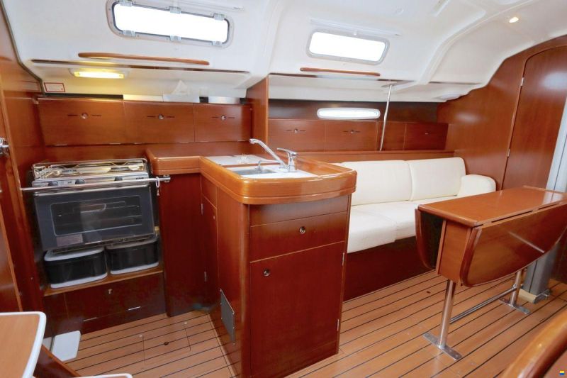Beneteau First 36.7 Performance uitvoering