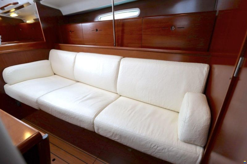 Beneteau First 36.7 Performance uitvoering
