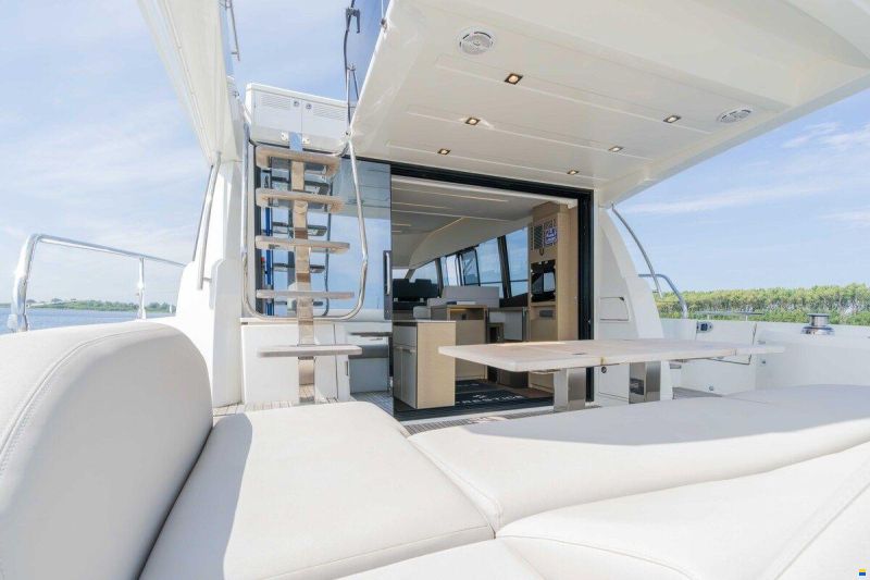 Jeanneau Prestige 520 Fly