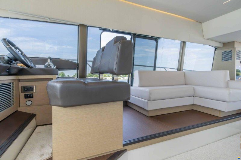Jeanneau Prestige 520 Fly