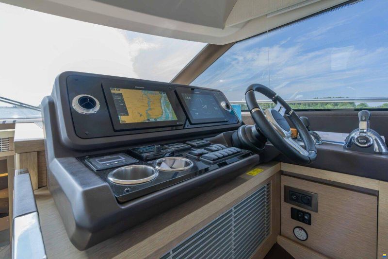 Jeanneau Prestige 520 Fly