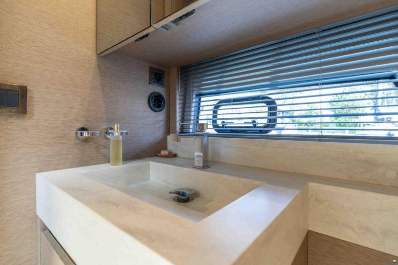 Jeanneau Prestige 520 Fly