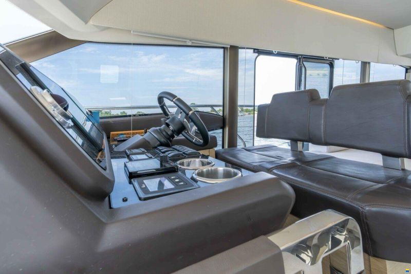 Jeanneau Prestige 520 Fly
