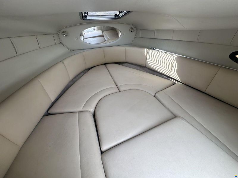 Chaparral 325 SSI
