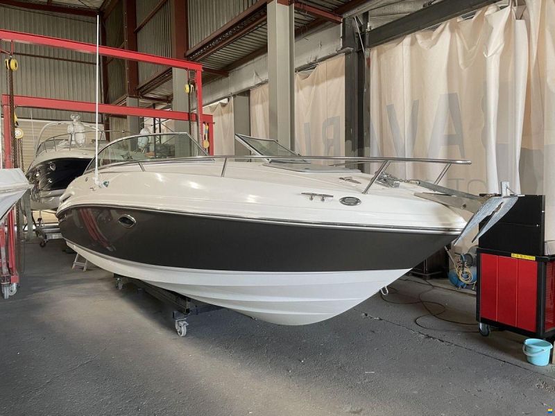 Chaparral 325 SSI