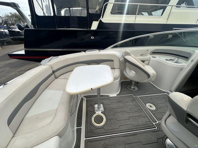 Chaparral 325 SSI