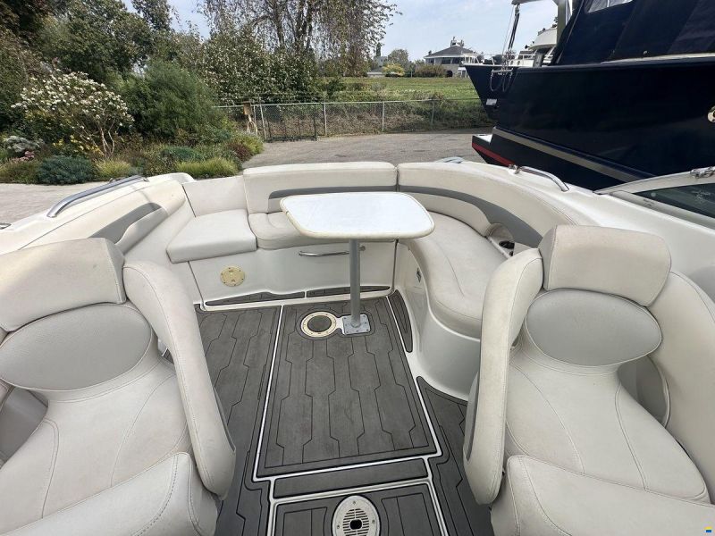 Chaparral 325 SSI