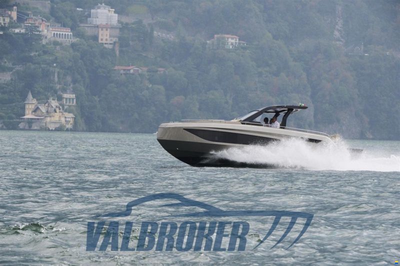 Òndia Òndia 36 CARBON SPORT T-TOP