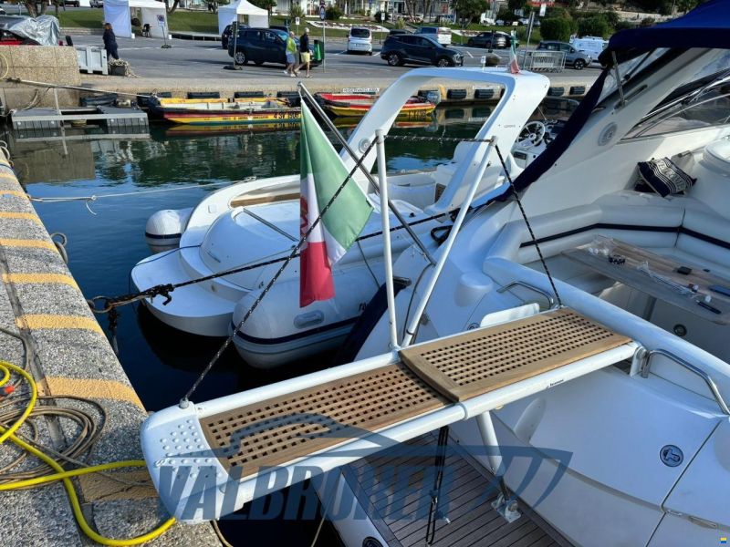 Sunseeker Portofino 35