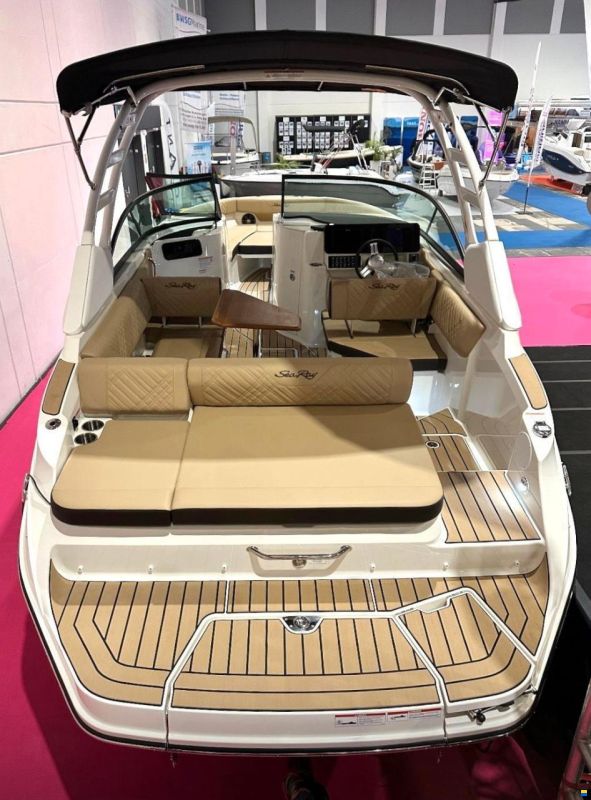 Sea Ray 230 SDN SDX V8