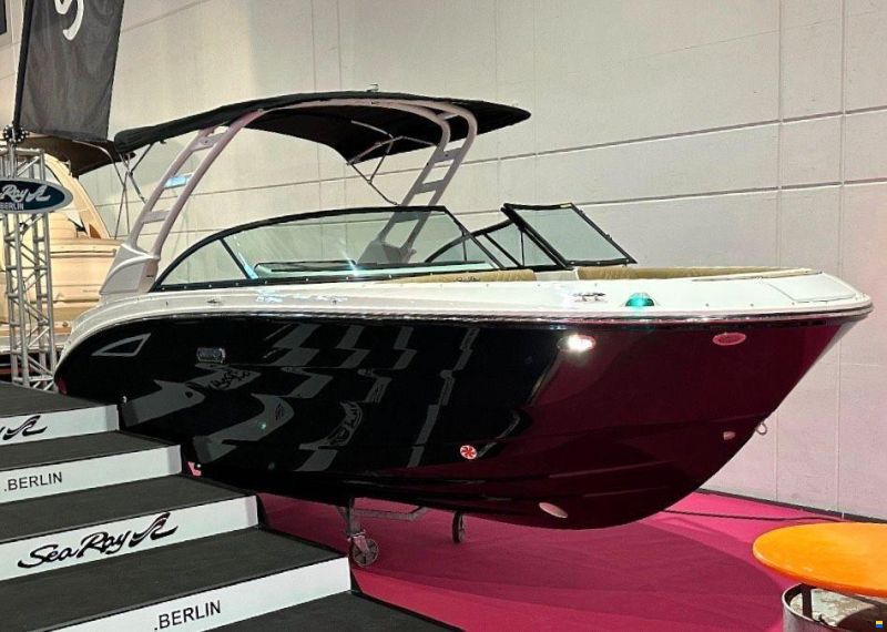 Sea Ray 230 SDN SDX V8
