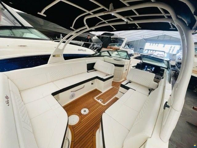 Sea Ray 270 SDXE
