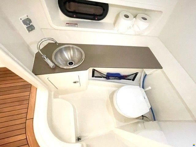 Sea Ray 270 SDXE