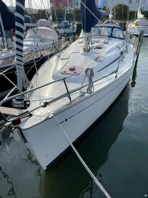 Bavaria 37 3