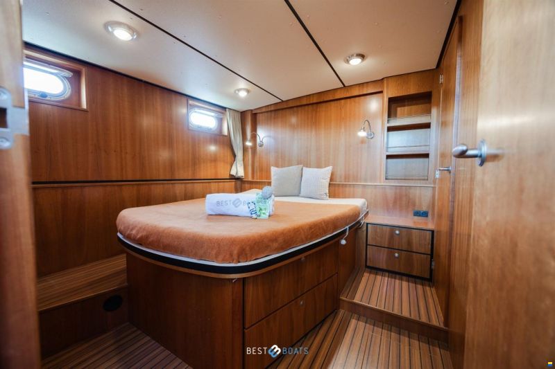 Linssen Grand Sturdy 40.9 AC
