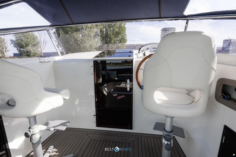 Antaris Seventy7 Cabin
