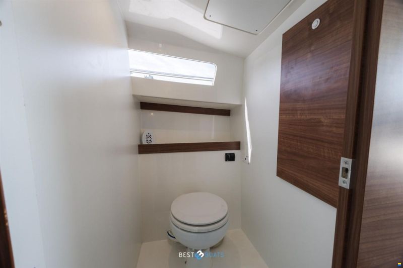 Antaris Seventy7 Cabin