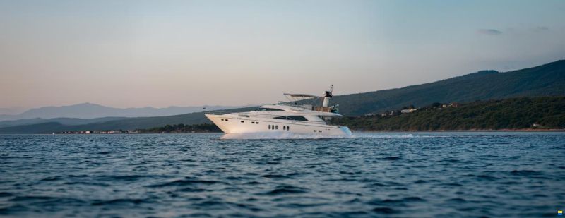 Fairline Squadron 78