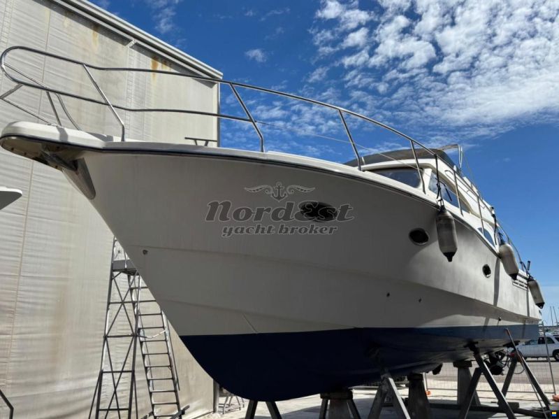 Rodman 44 fly - IPS 500