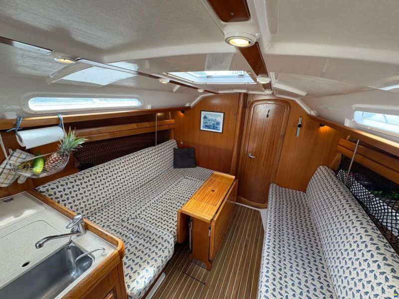 Dufour 35 CLASSIC