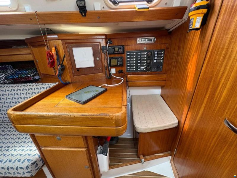 Dufour 35 CLASSIC