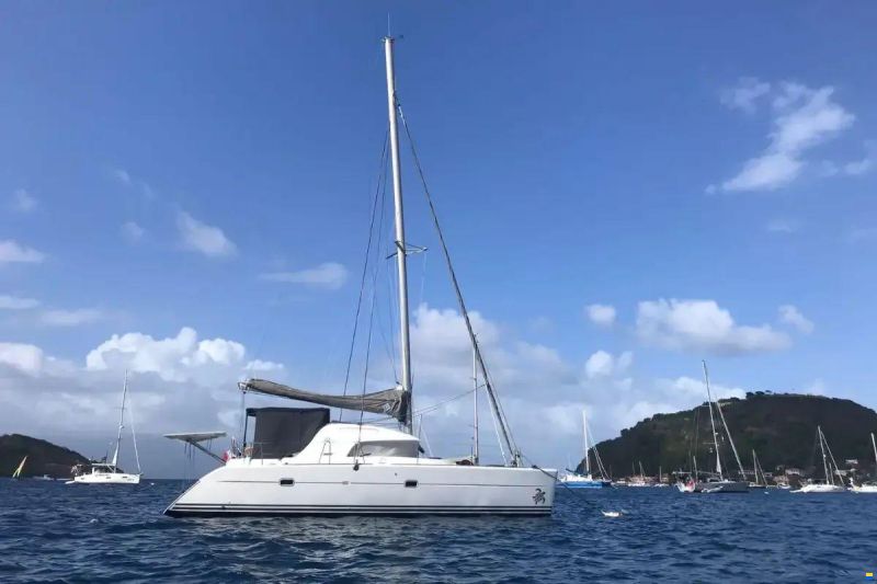 Lagoon 380