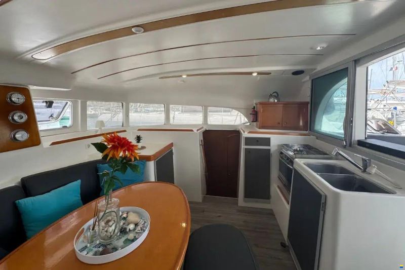 Lagoon 380