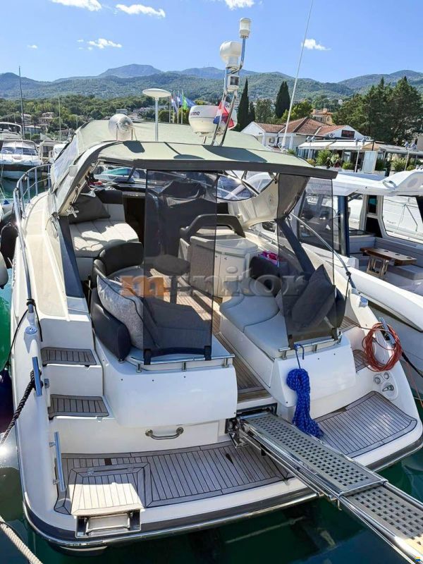 Azimut Atlantis 39