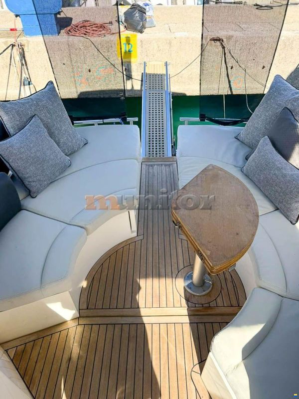 Azimut Atlantis 39