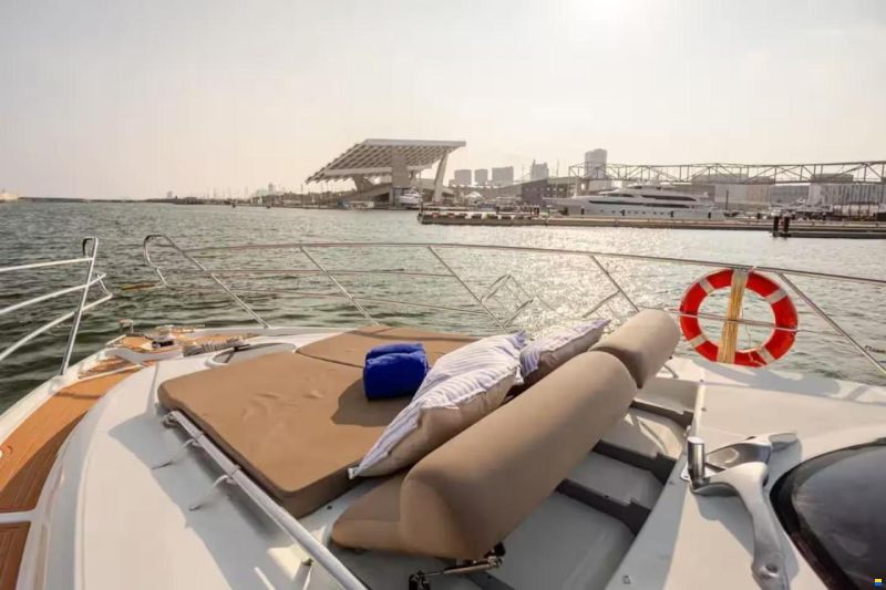 Cranchi Mediterranee 47