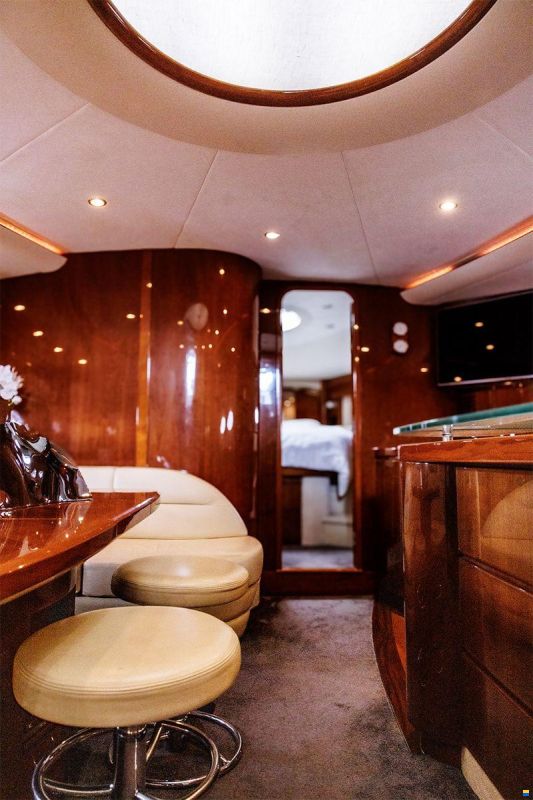 Princess V65