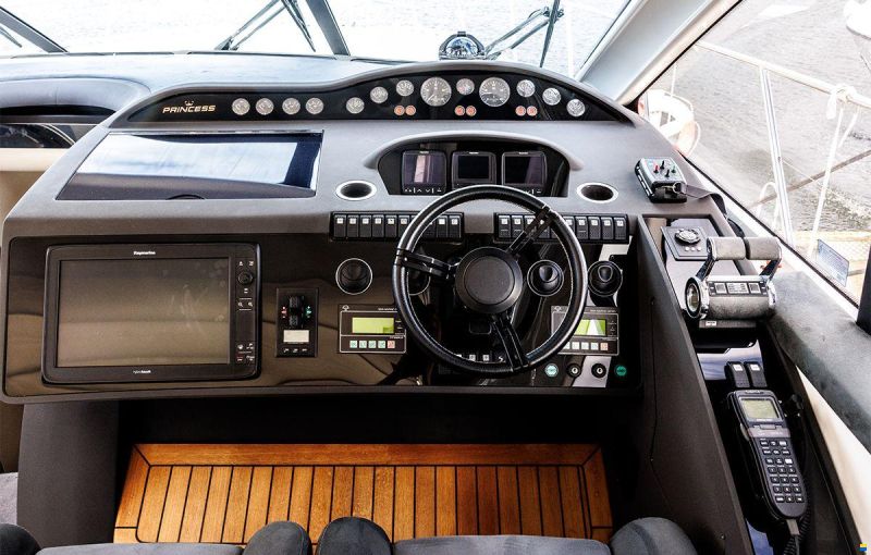 Princess V65