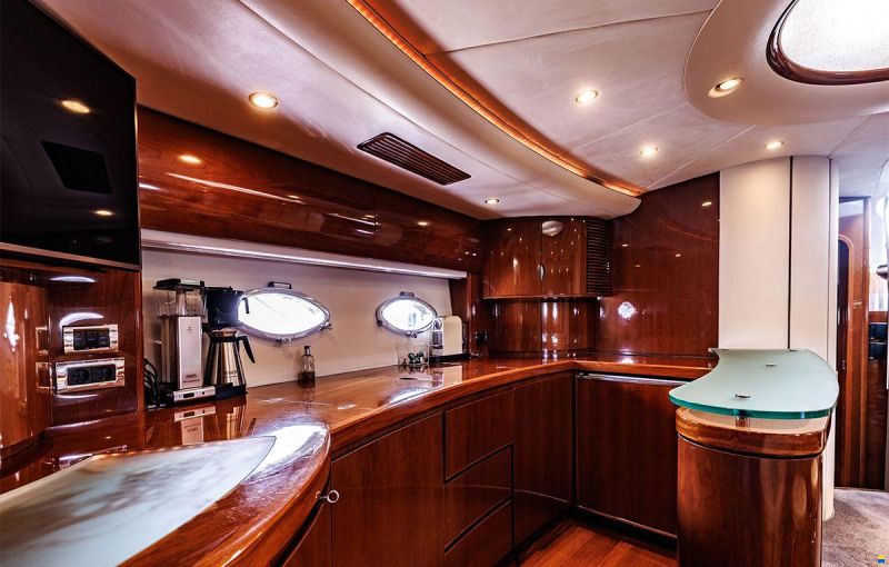 Princess V65