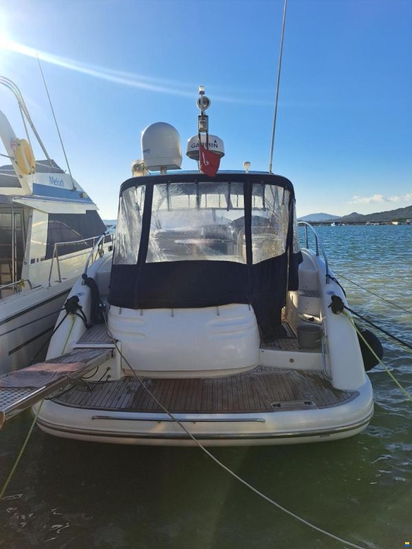 Azimut Atlantis 42