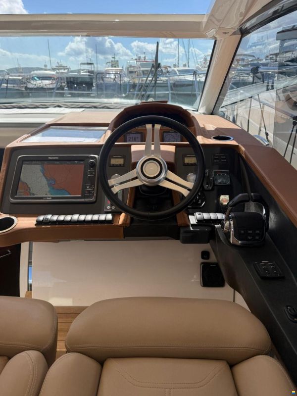 Princess V39