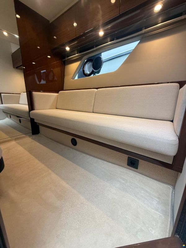 Princess V39