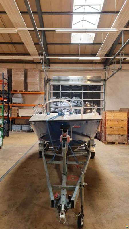 Quicksilver 500 Commander