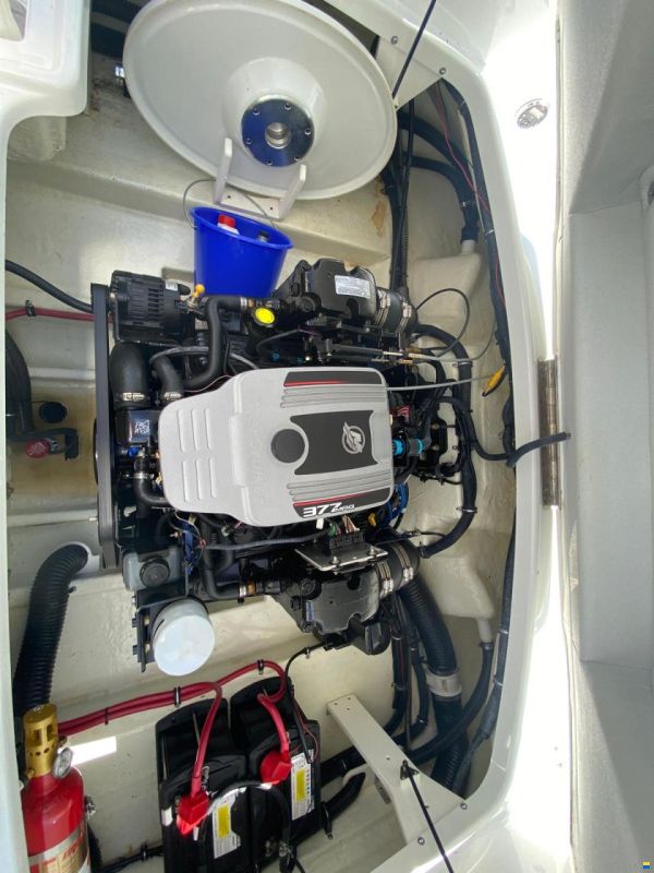 Formula 240 SS