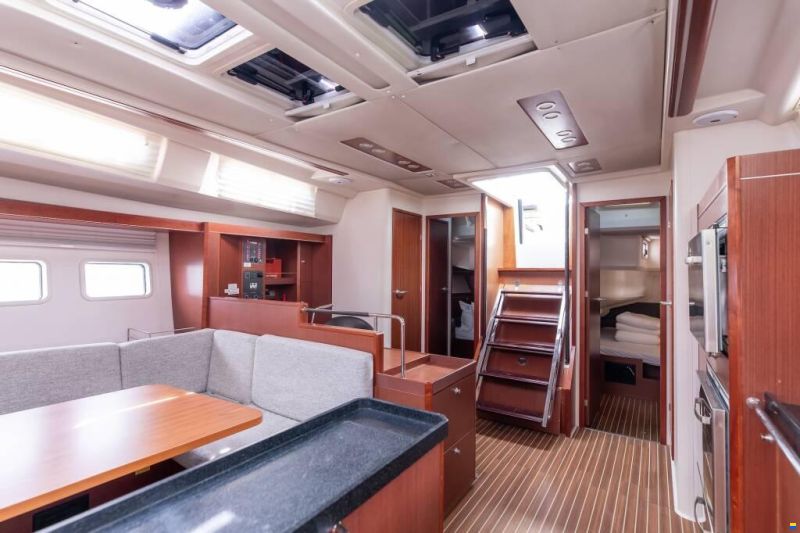 Hanse 575