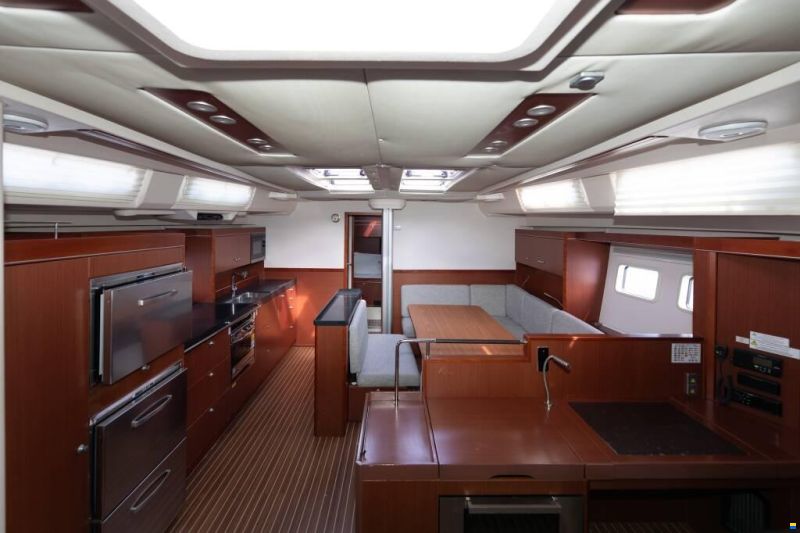Hanse 575