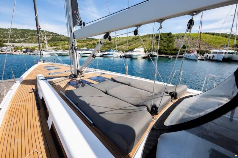 Hanse 575