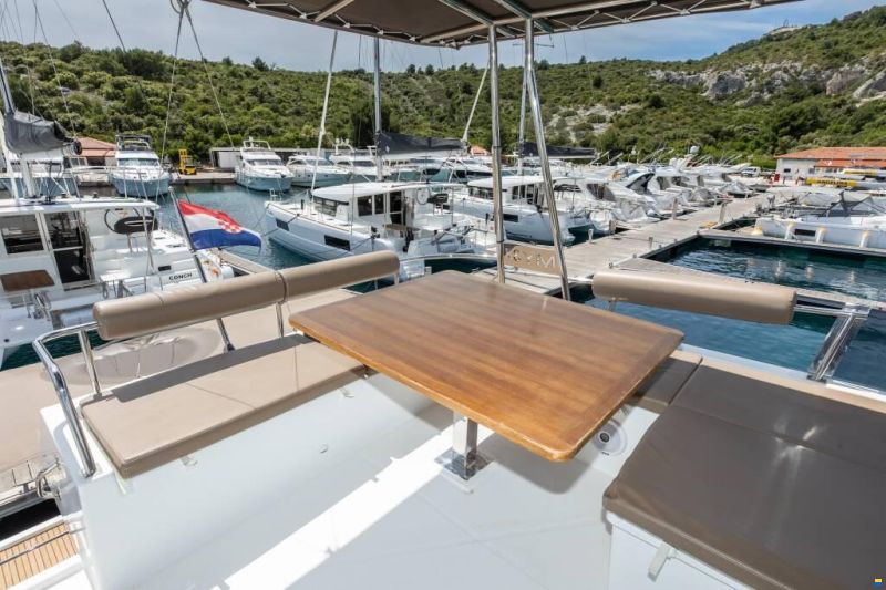 Fountaine Pajot MY 37