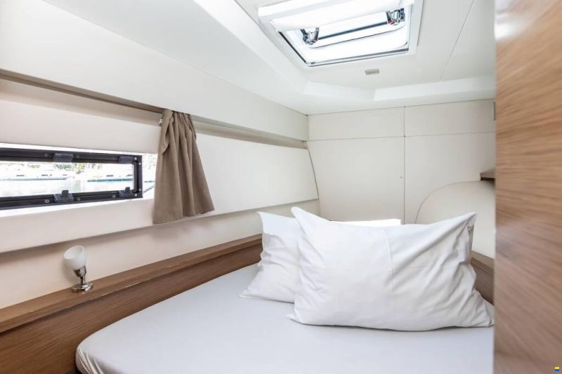 Fountaine Pajot MY 37