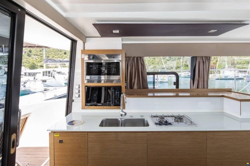 Fountaine Pajot MY 37